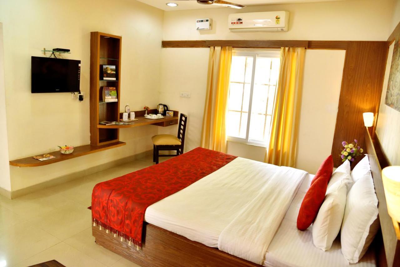Kstdc Hotel Mayura Bhuvaneshwari Kamalapur Hampi Exterior foto
